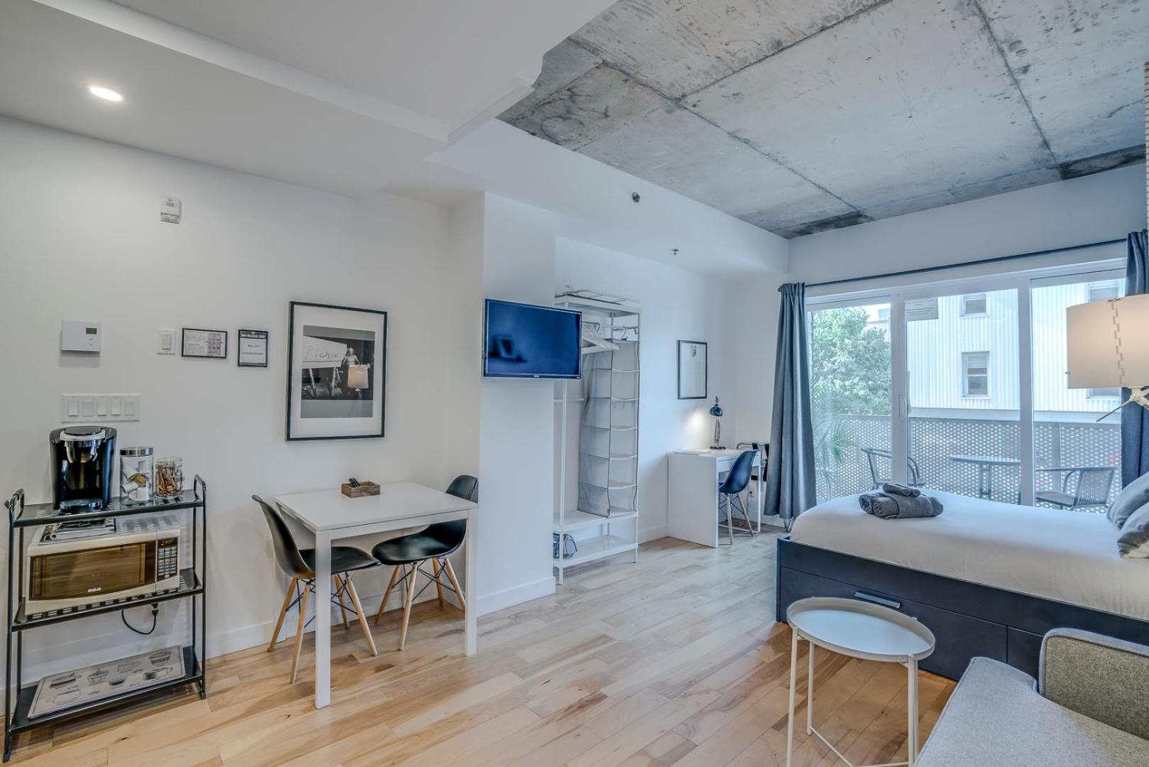 Le Studio Picasso "Parking Inclus" Квебек Екстериор снимка